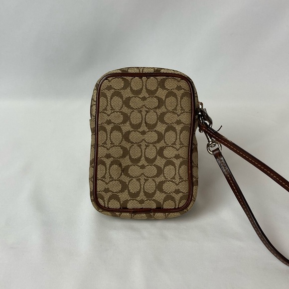 Coach wristlet - Picture 4 of 5
